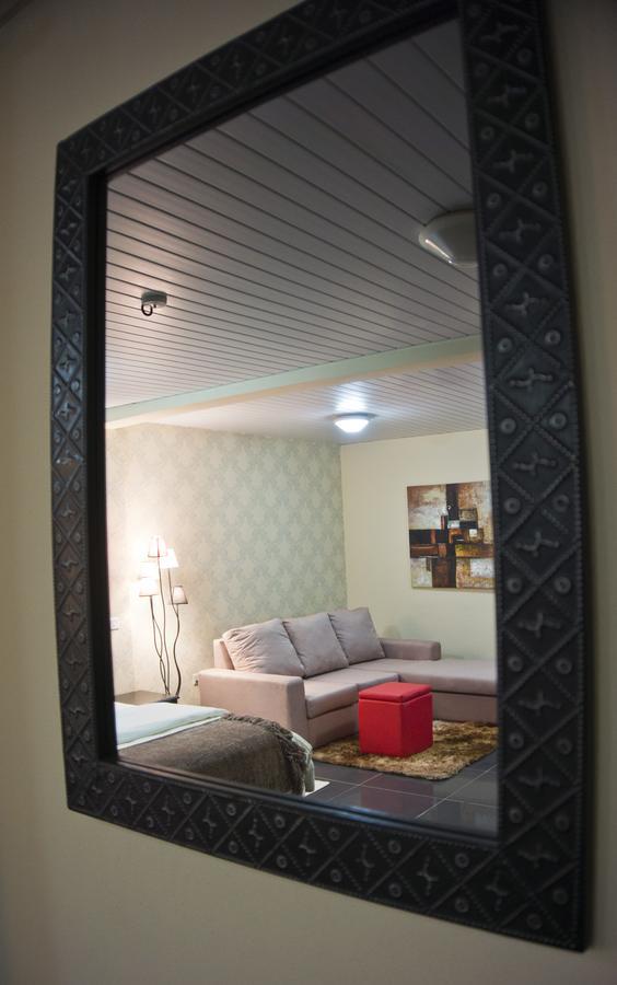 M Suites Hotel Акра Екстериор снимка
