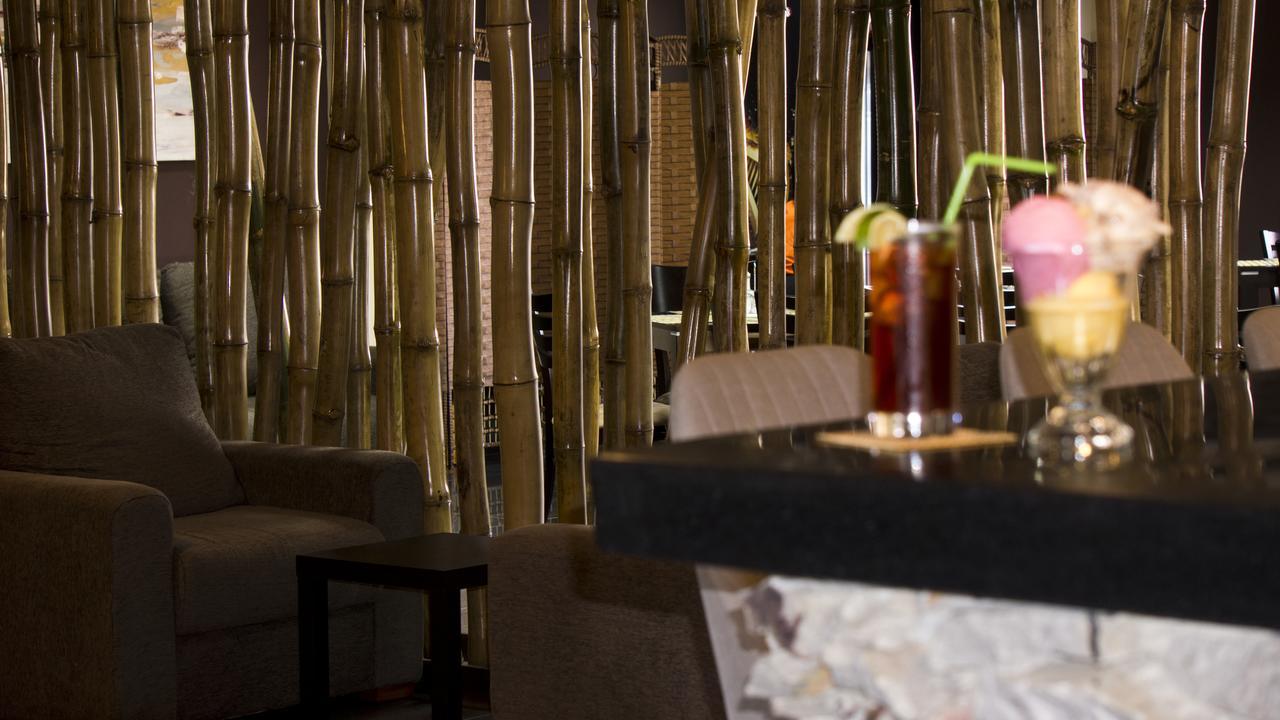 M Suites Hotel Акра Екстериор снимка
